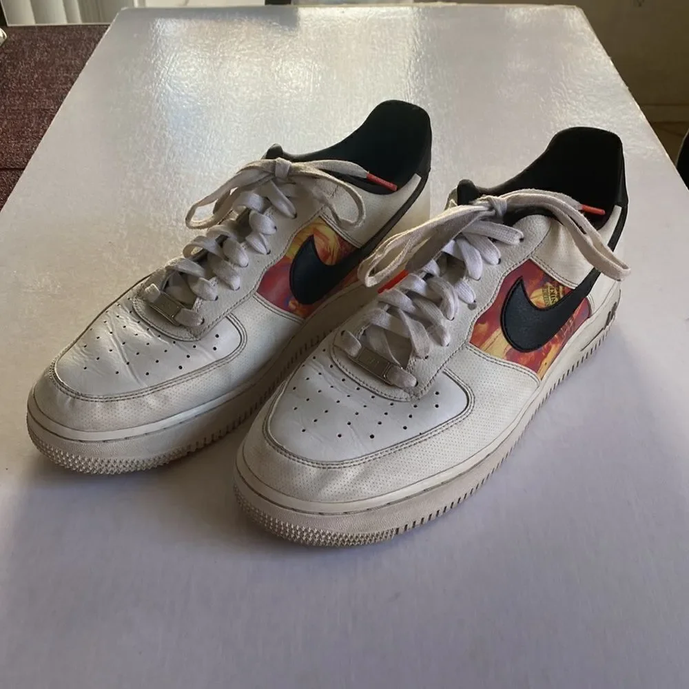 NIKE AF1 Low Vintage Mosaic Size 10